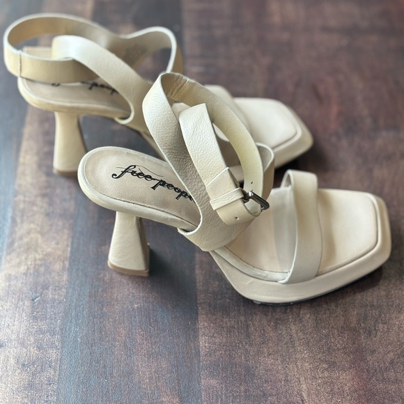 Free People - Candice Heels - Picture 11 of 11